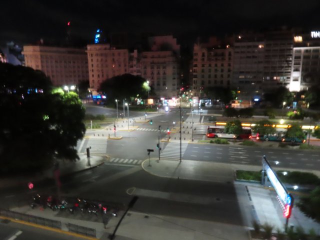 lapiazzadinotte.jpg